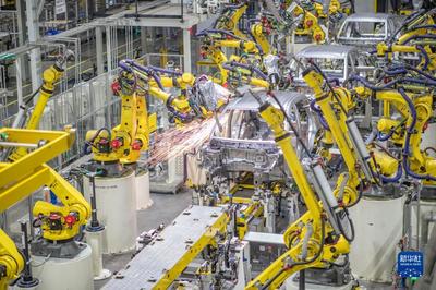 更&ldquo;聰明&rdquo;的機器人加速賦能生產(chǎn)生活